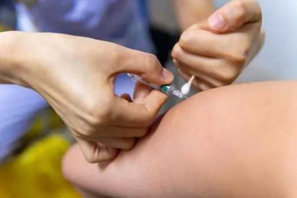 接种完新冠疫苗多久可以备孕吗？打完怀孕了怎么办？专家权威解读